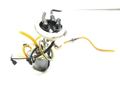10 11 12 13 Volvo XC60 Fuel Pump OEM
