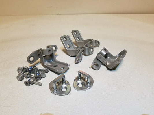 07 08 09 10 11 12 Hyundai Veracruz Right Passenger Side Door Hinge OEM