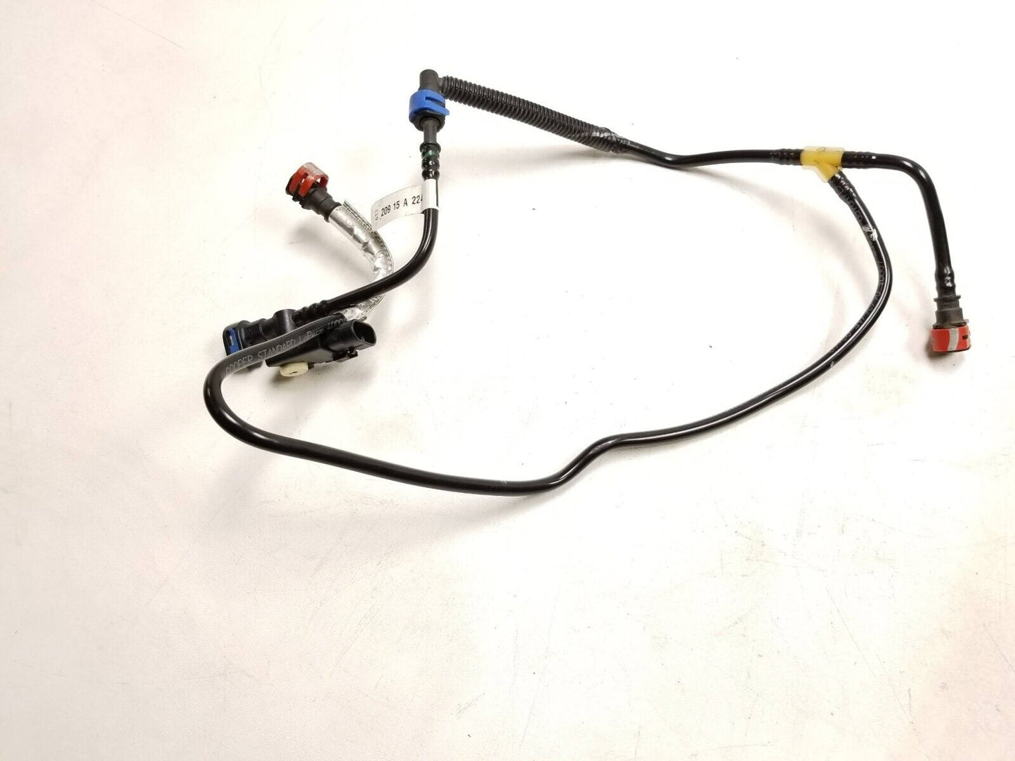 15 - 18 Dodge Challenger Gas Fuel Tank Hose Tube Pipe 3.6l RWD OEM