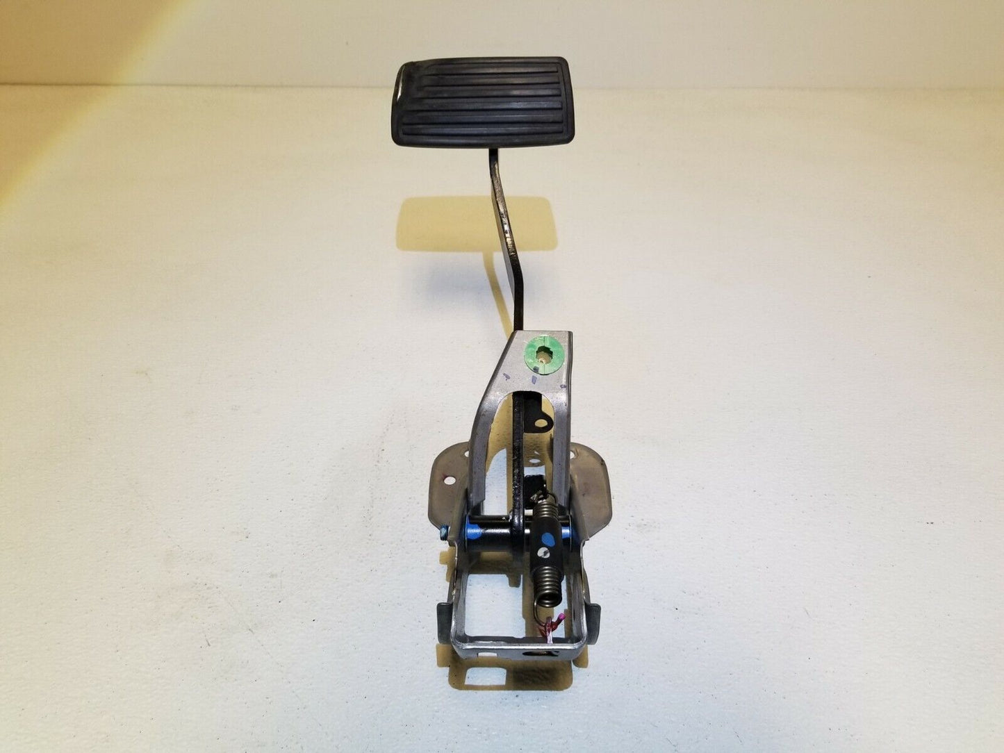 05 06 07 08 Acura Rl Brake Pedal OEM