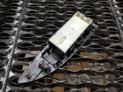 06 07 08 Infiniti Fx35 Front Right Pass Door Power Window Control Switch OEM