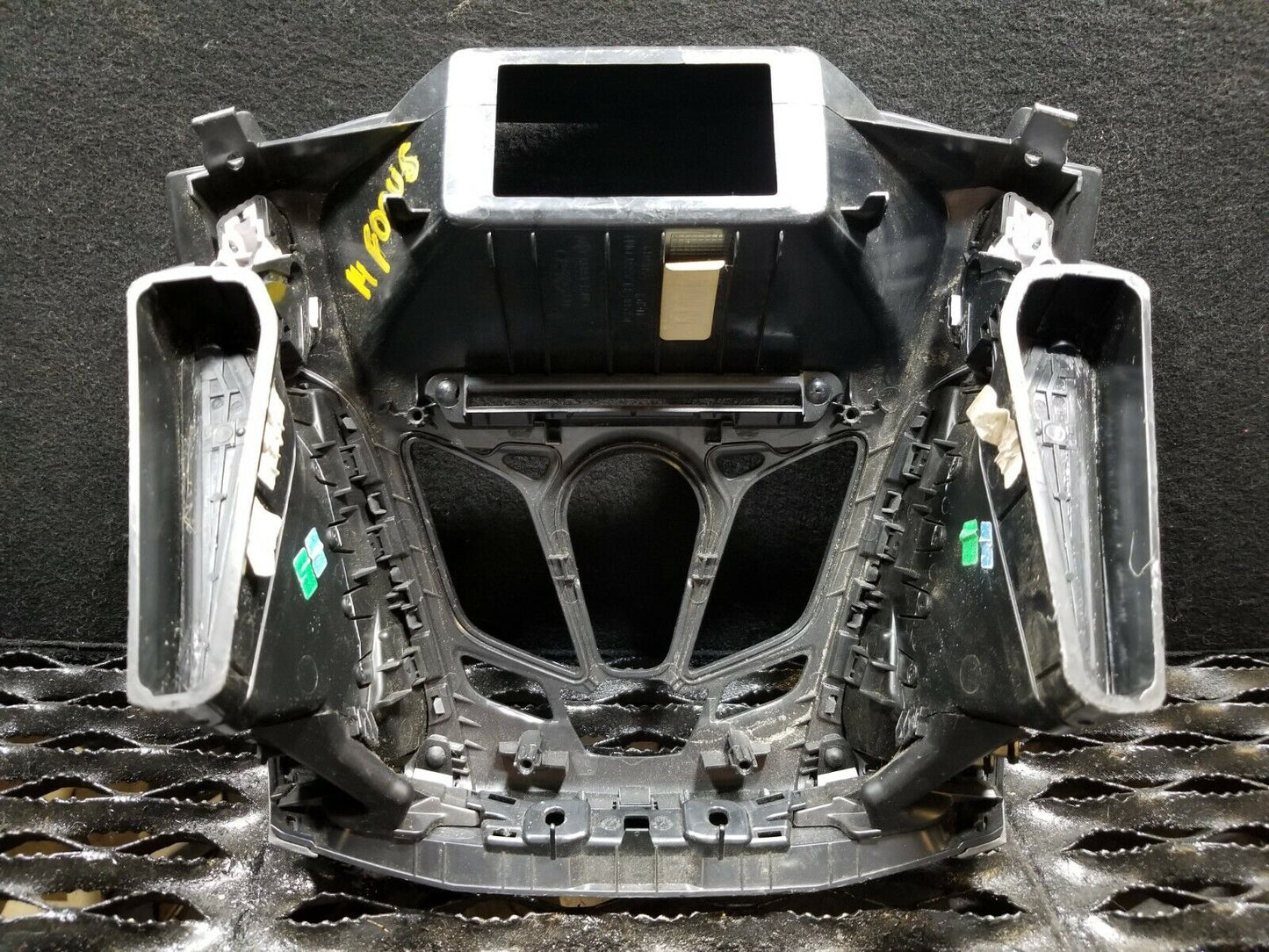 13 14 2013 2014 Ford Focus Dash Bezel Radio Temp Climate Control Bezel OEM #113