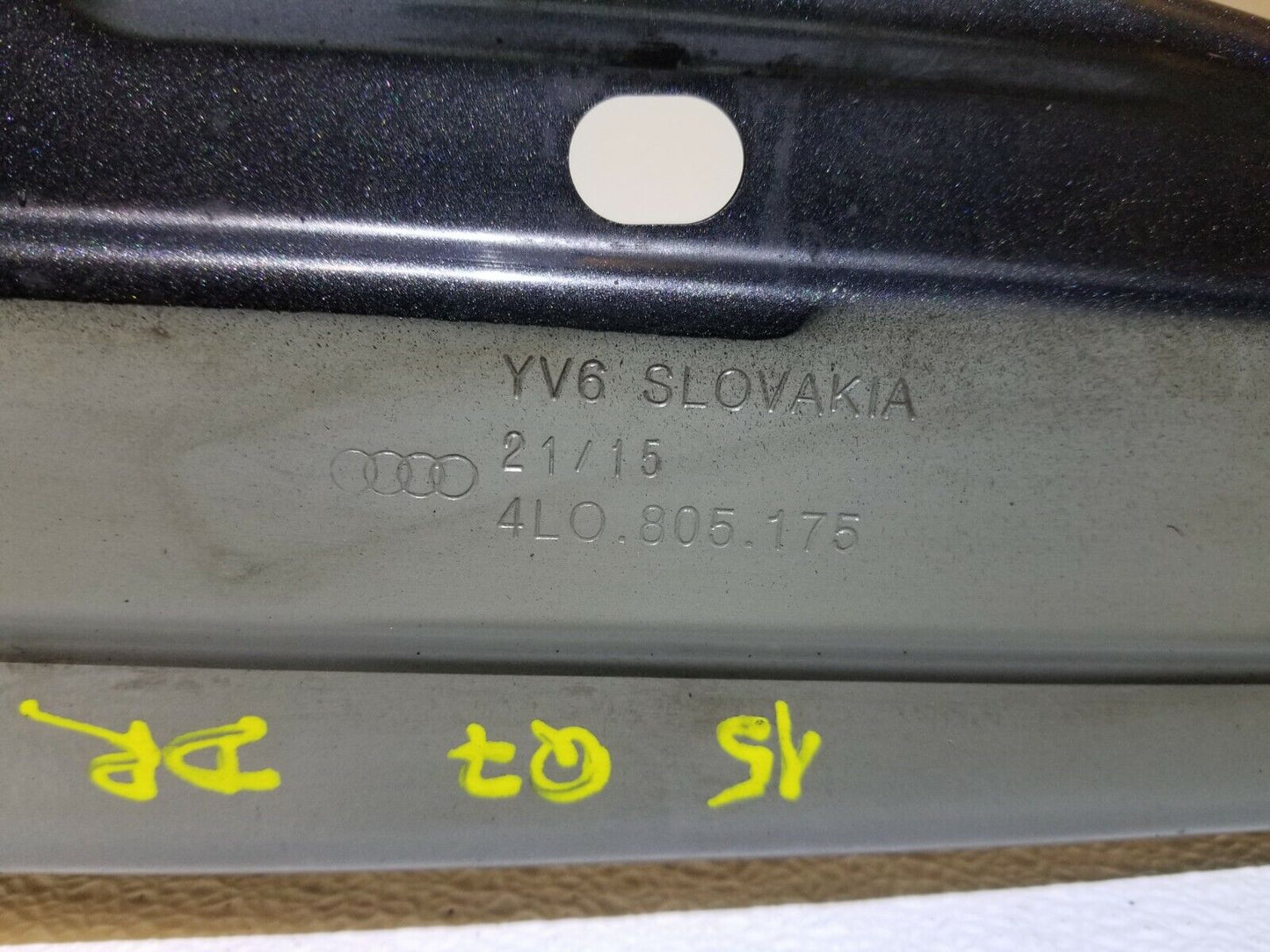 11 12 13 14 15  Audi Q7 Front Left Fender Upper Reinforcement Bracket OEM