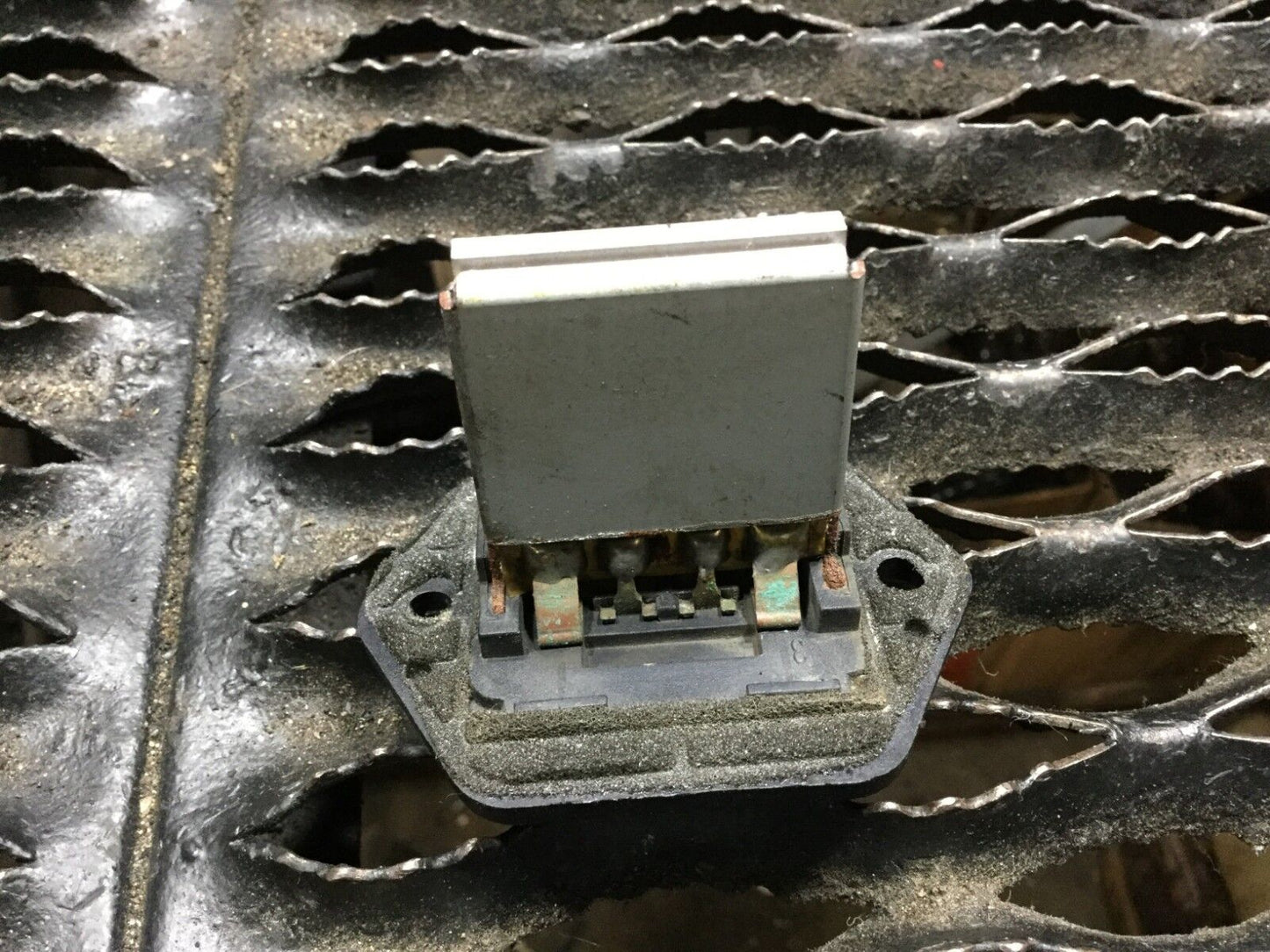2006 2007 2008 2009 2010 2011 Kia Rio Rio5 Resistor Motor Blower OEM