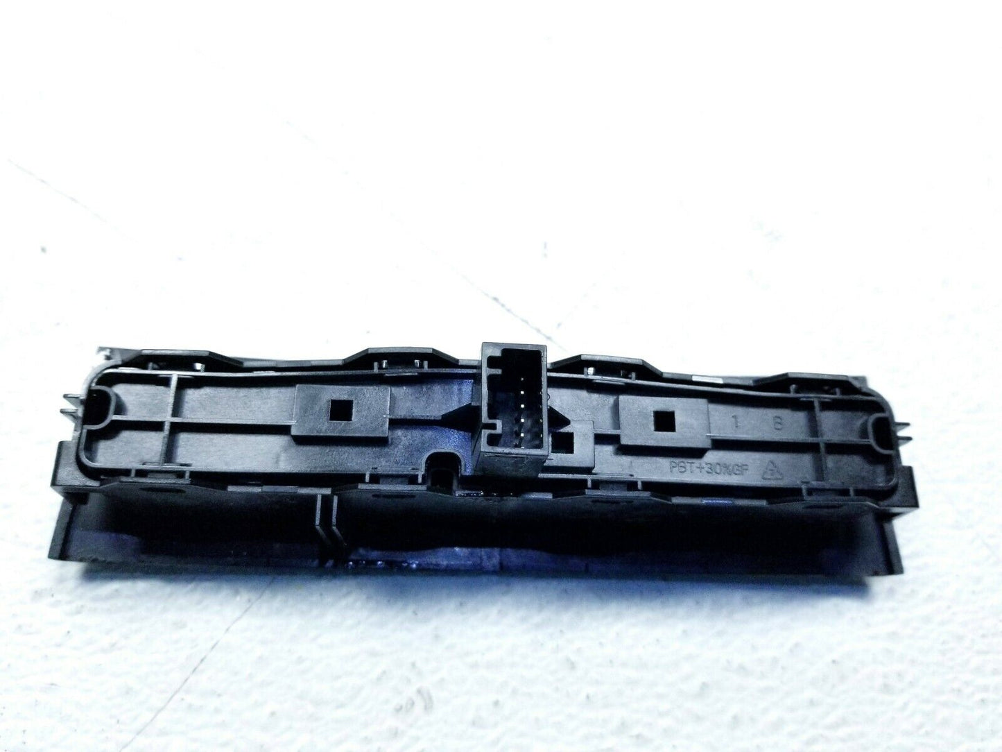 15 16 17 18 Chevy Impala Traction Control Switch W/trim Bezel 22909971 OEM