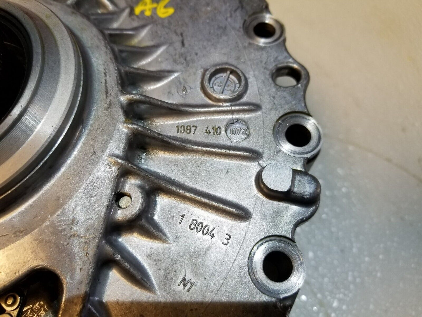 12 13 14 15 Audi A6 3.0t Transmission Oil Pump 1087410072 OEM