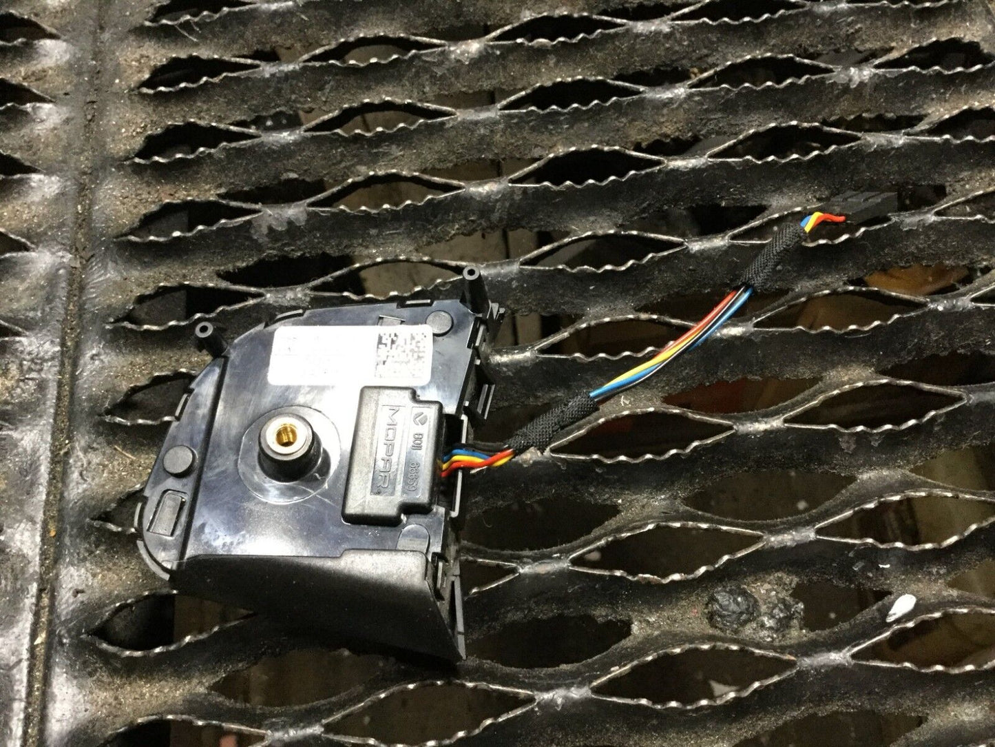 15 16 17 Jeep Renegade Steering Wheel Cruise Switch 735587839 OEM 21k Miles