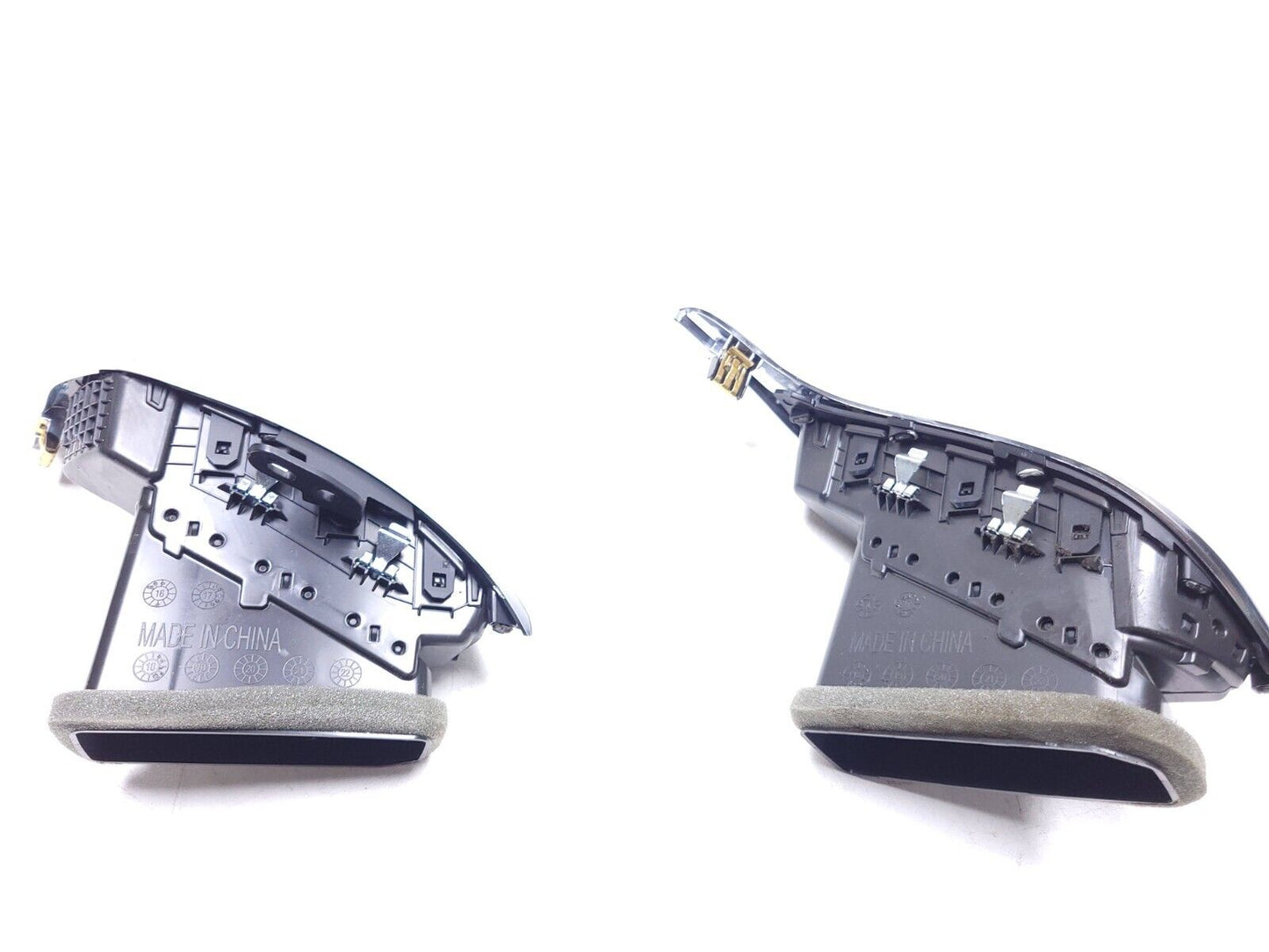 18 19 20 21 Chevrolet Equinox Dash Air Vent Left /center /right 4pcs OEM