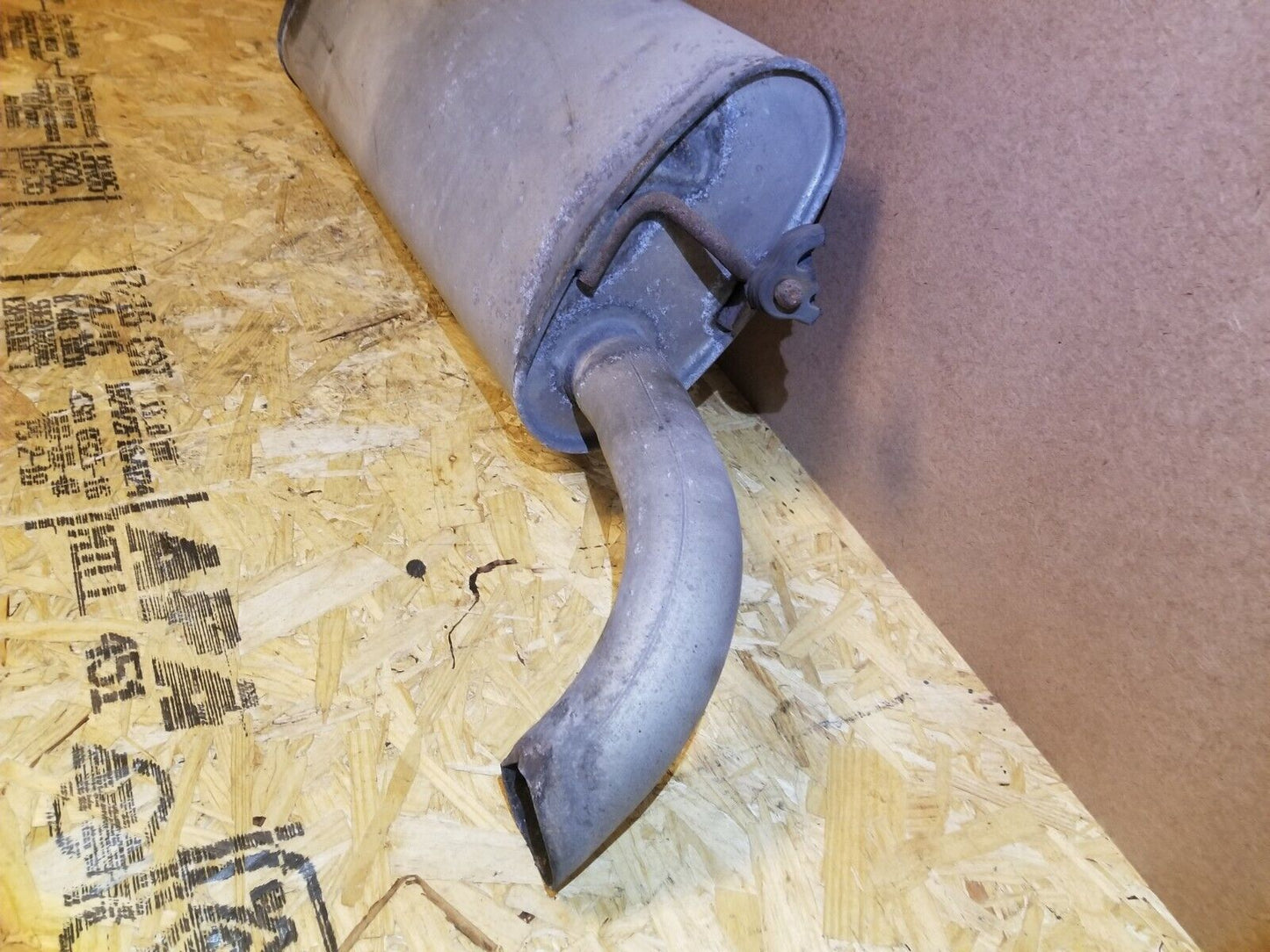 15 16 17 Chevrolet Equinox 2.4l Rear Exhaust Muffler OEM 24k