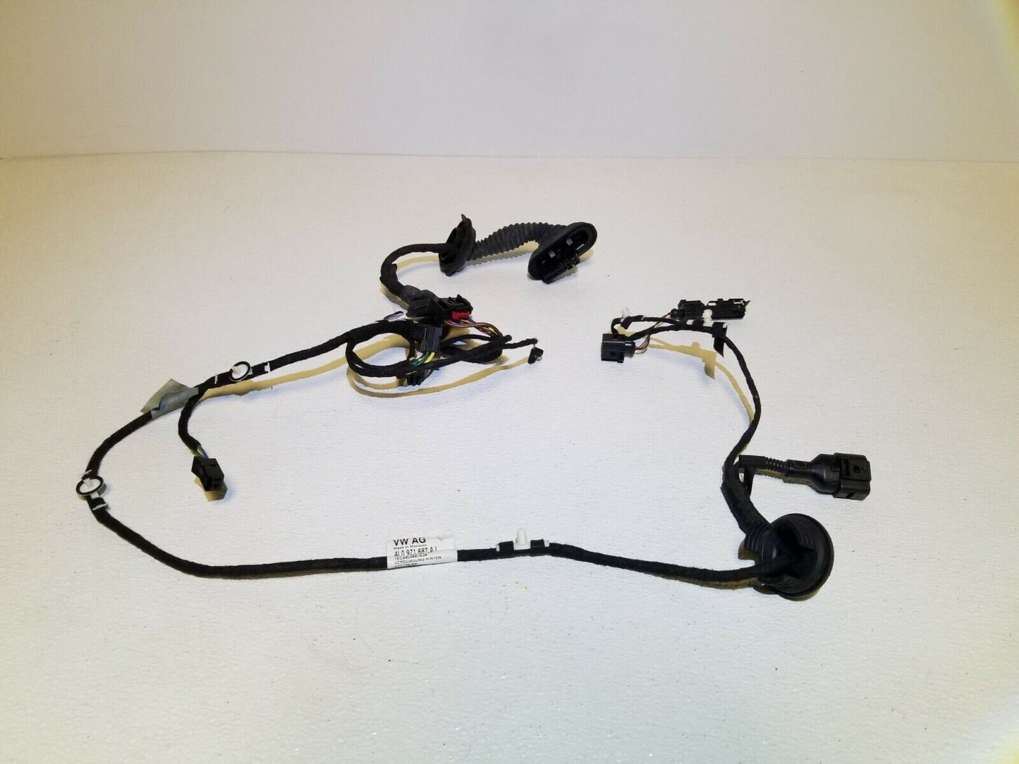 11 12 13 14 15  Audi Q7 Rear Left Driver Side Door Wire Harness OEM 87k Miles