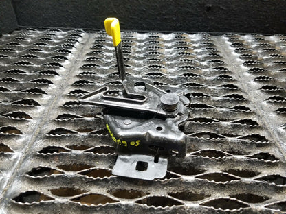 05 06 07 08 09 Ford Mustang Cabrio Hood Lock Latch Actuator OEM 44k