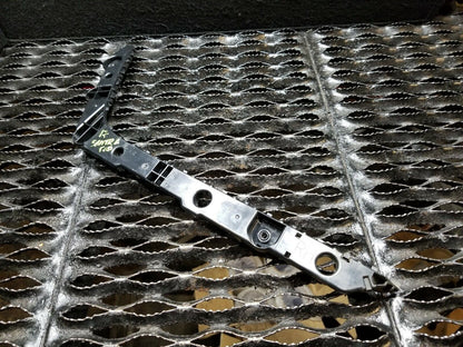 16 17 18 Nissan Sentra Sedan Rear Bumper Retainer Bracket Right Pass Side OEM