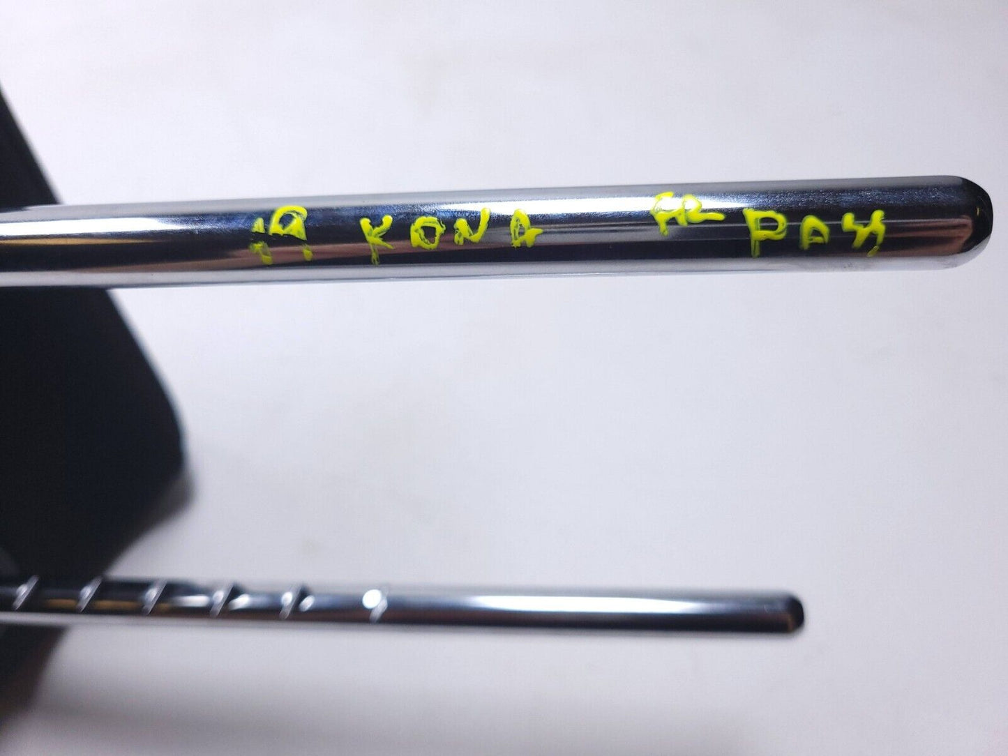 18-21 Hyundai Kona Front Seat Headrest Passenger Side Right OEM