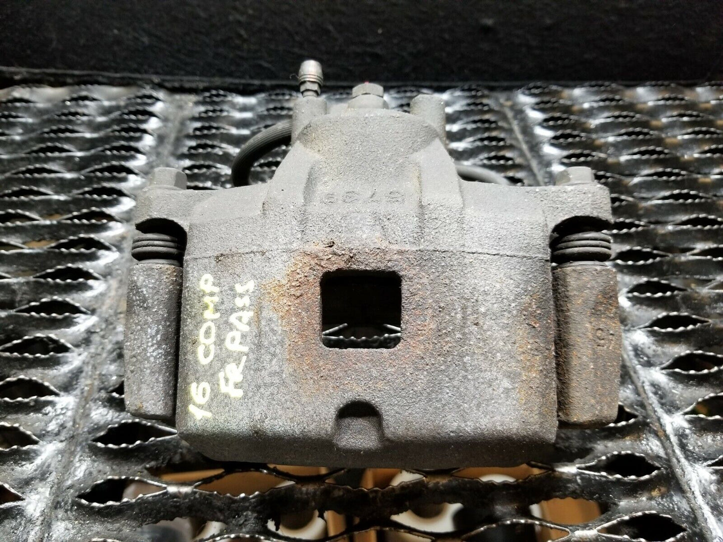 13 14 15 16 Jeep Compass Front Right Brake Caliper Passenger Side OEM 30k Miles