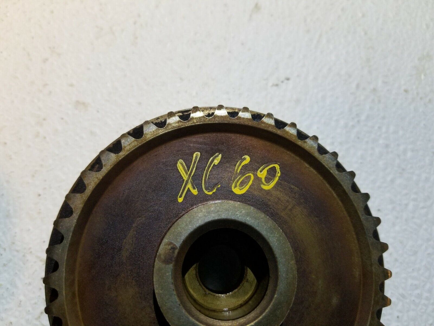 10 11 12 13 Volvo XC60 3.2l Camshaft Intake & Exhaust Gear Pair OEM