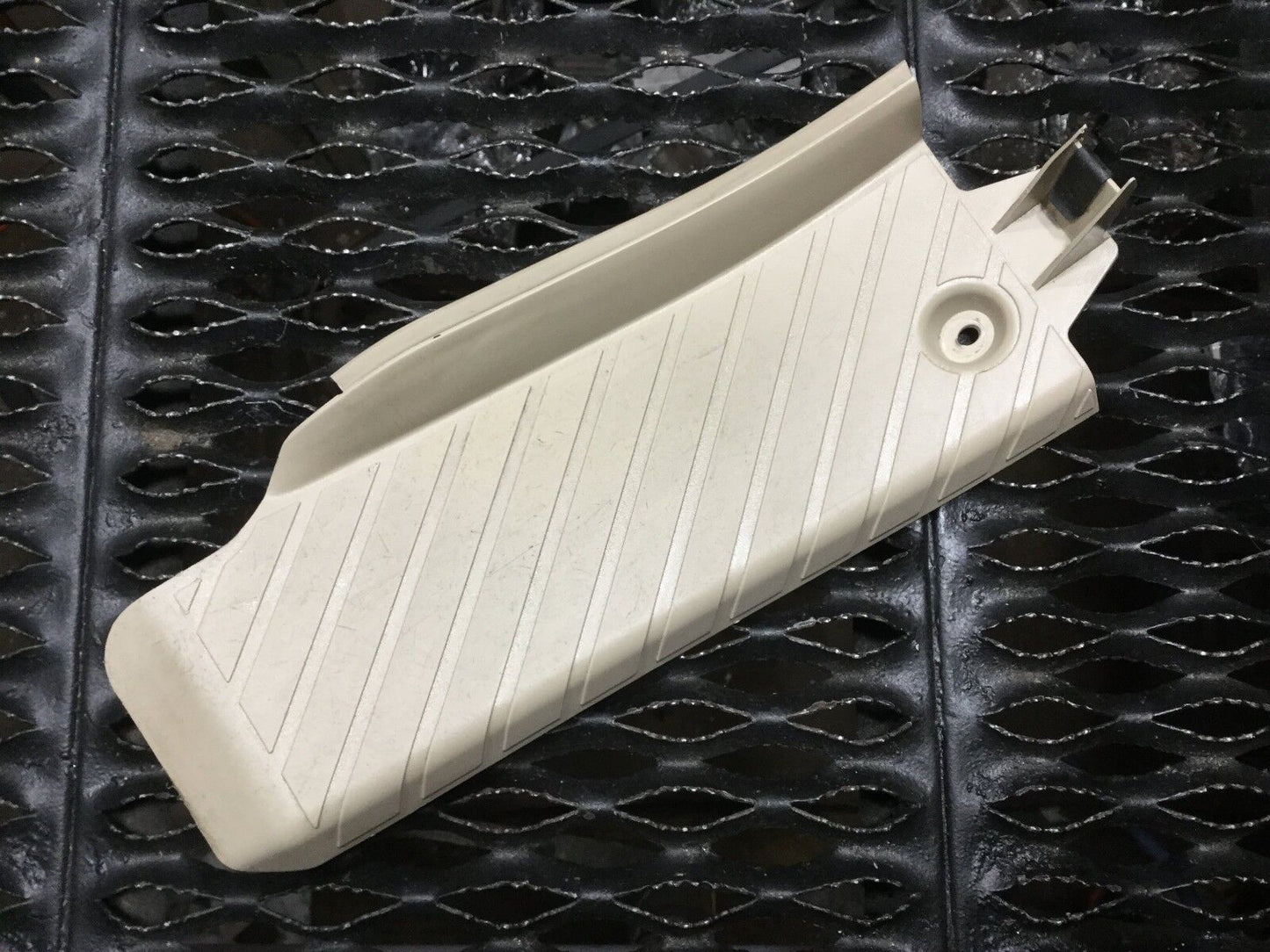 03 04 05 06 Audi A4 B6 Cabrio Dead Pedal / Foot Rest Cover OEM