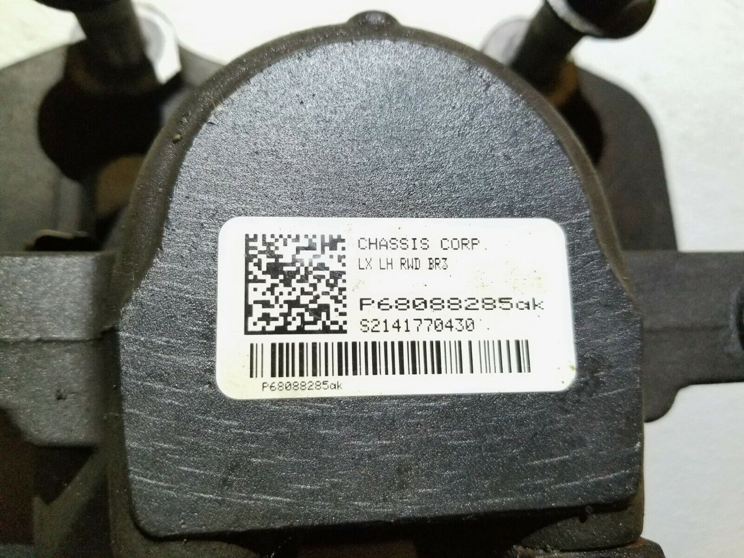 11 12 13 14 Dodge Charger 3.6l Front Left Driver Brake Caliper OEM 92k