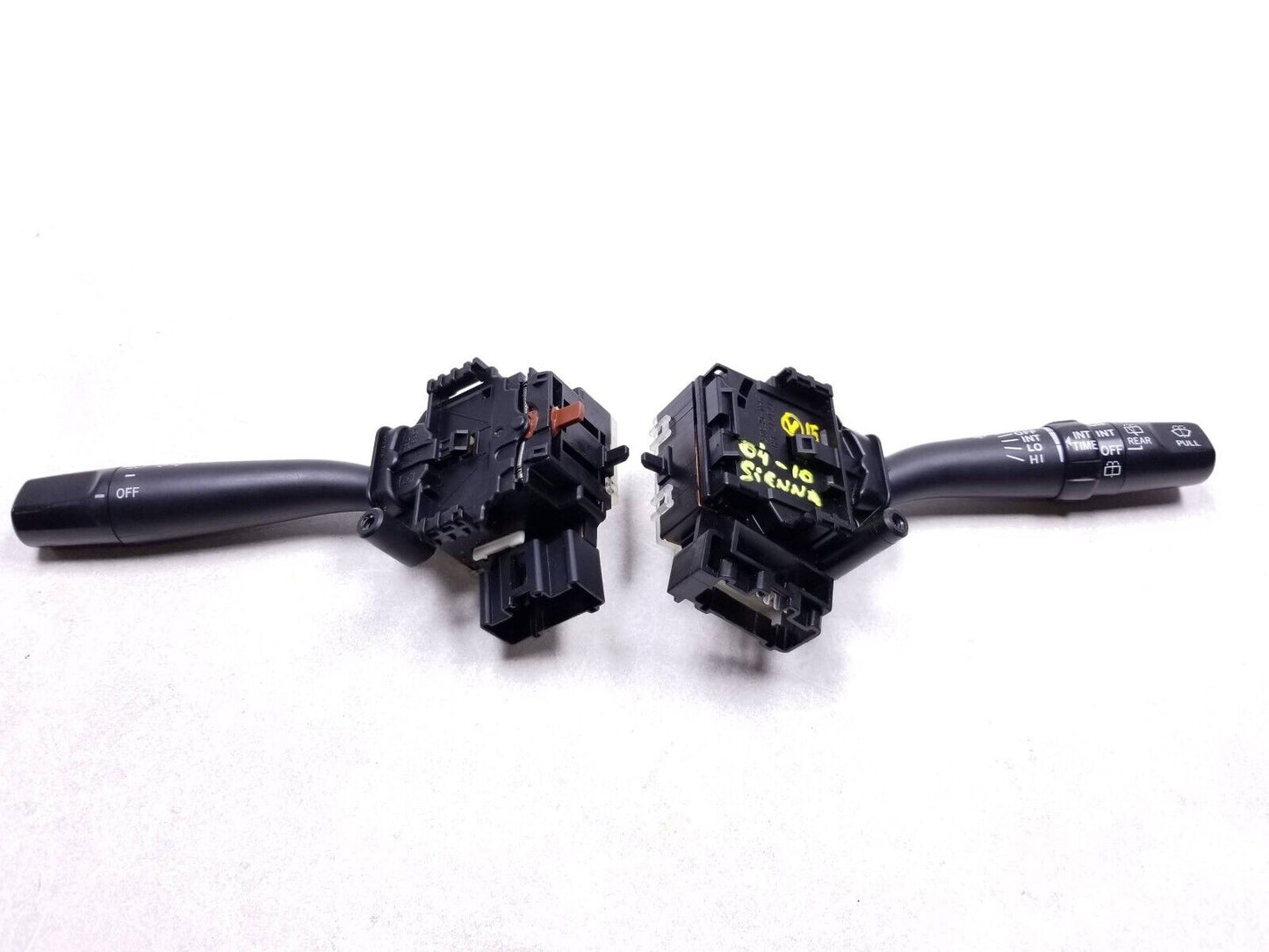 2005 - 2010 Toyota Sienna Steering Column Wiper Turn Signal Control Switch OEM