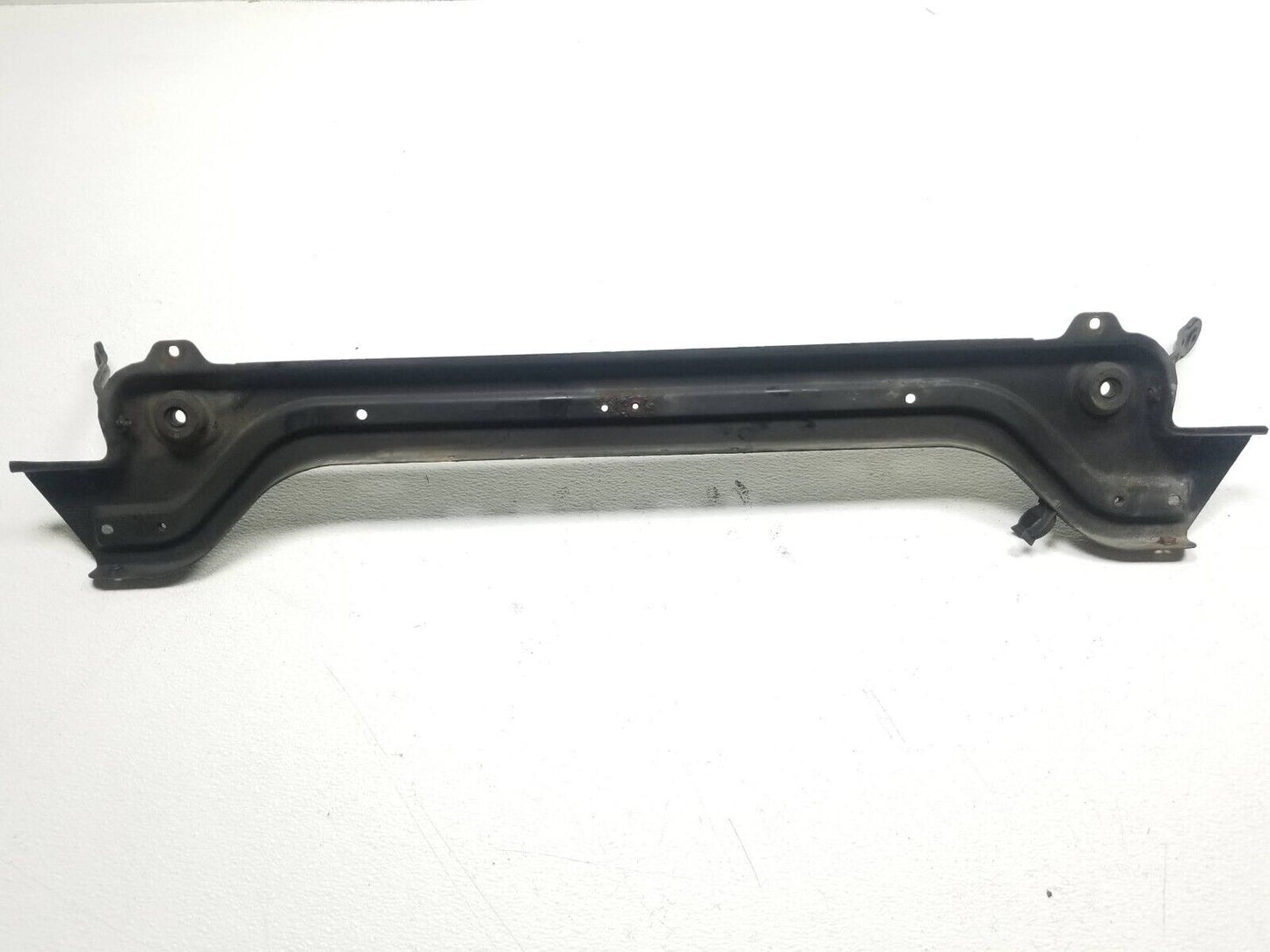 06 07 08 09 10 11 Mercedes Ml500 Lower Radiator Core Tie Bar Support OEM