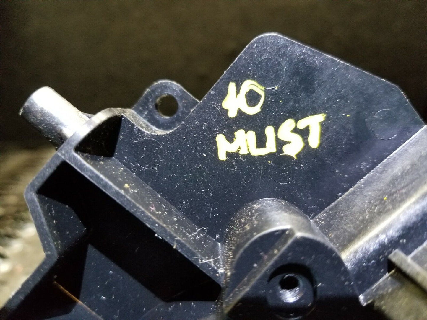 10 11 12 13 14 Ford Mustang Wiper & Signal Steering Column Switch Housing OEM