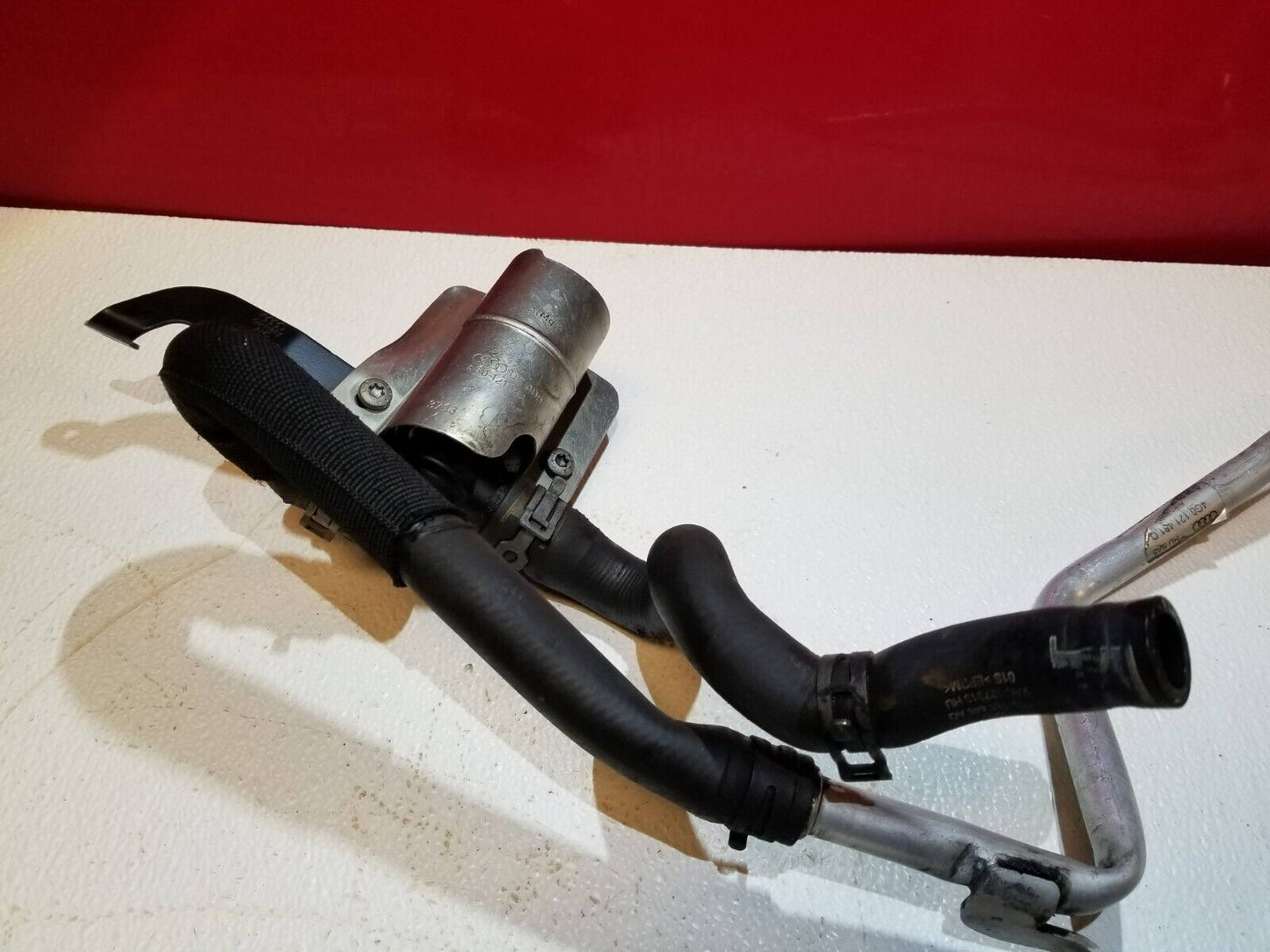 12 13 14 15 Audi A6 3.0t  Heater Valve Control Solenoid HVAC W/ Bracket   OEM