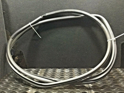 04 05 06 07 08 09 Toyota Prius Rear Left Dr Side Door Weatherstrip Seal   OEM