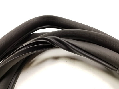 18-21 Hyundai Kona Door Weatherstrip Seal Front Right Pass Side OEM 29k Miles