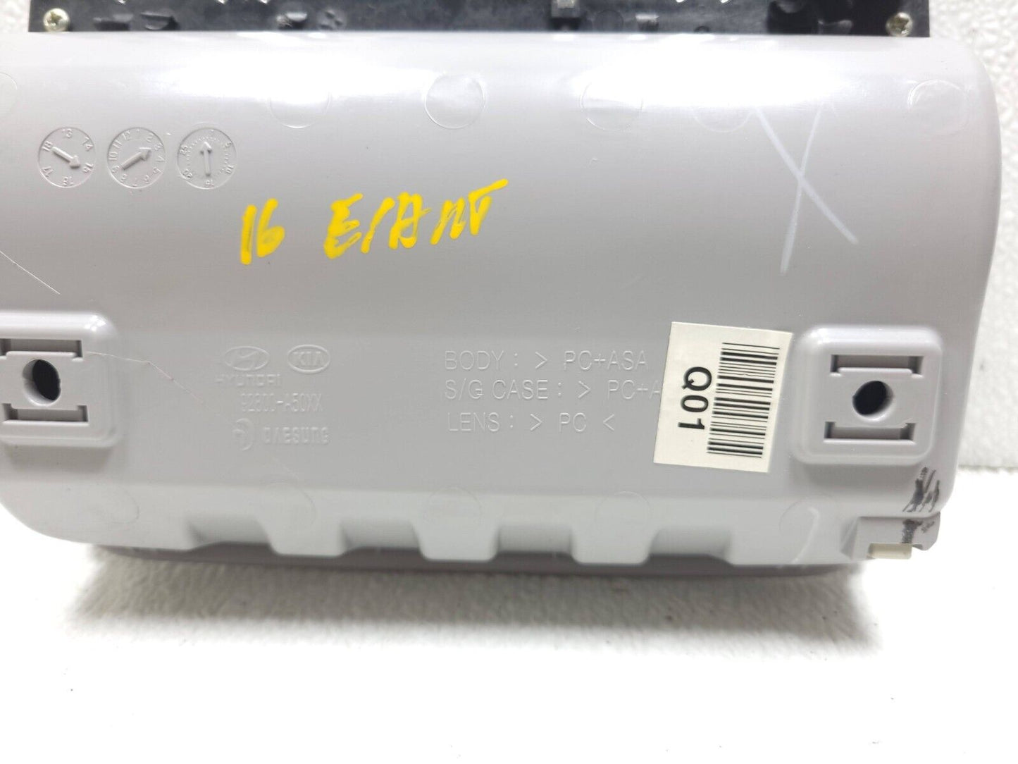 14 15 16 Hyundai Elantra Front Dome Light Lamp OEM Sedan