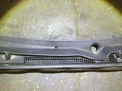 10 11 12 Subaru Legacy Front Windshield Wiper Cowl Vent Grille Panel OEM