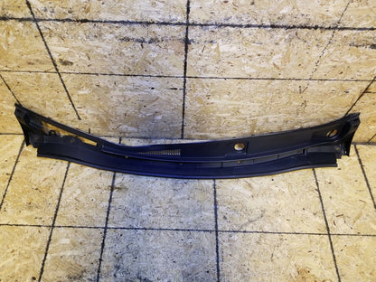 16 17 18 Nissan Sentra Windshield Wiper Cover Trim Cowel Grill OEM 40k