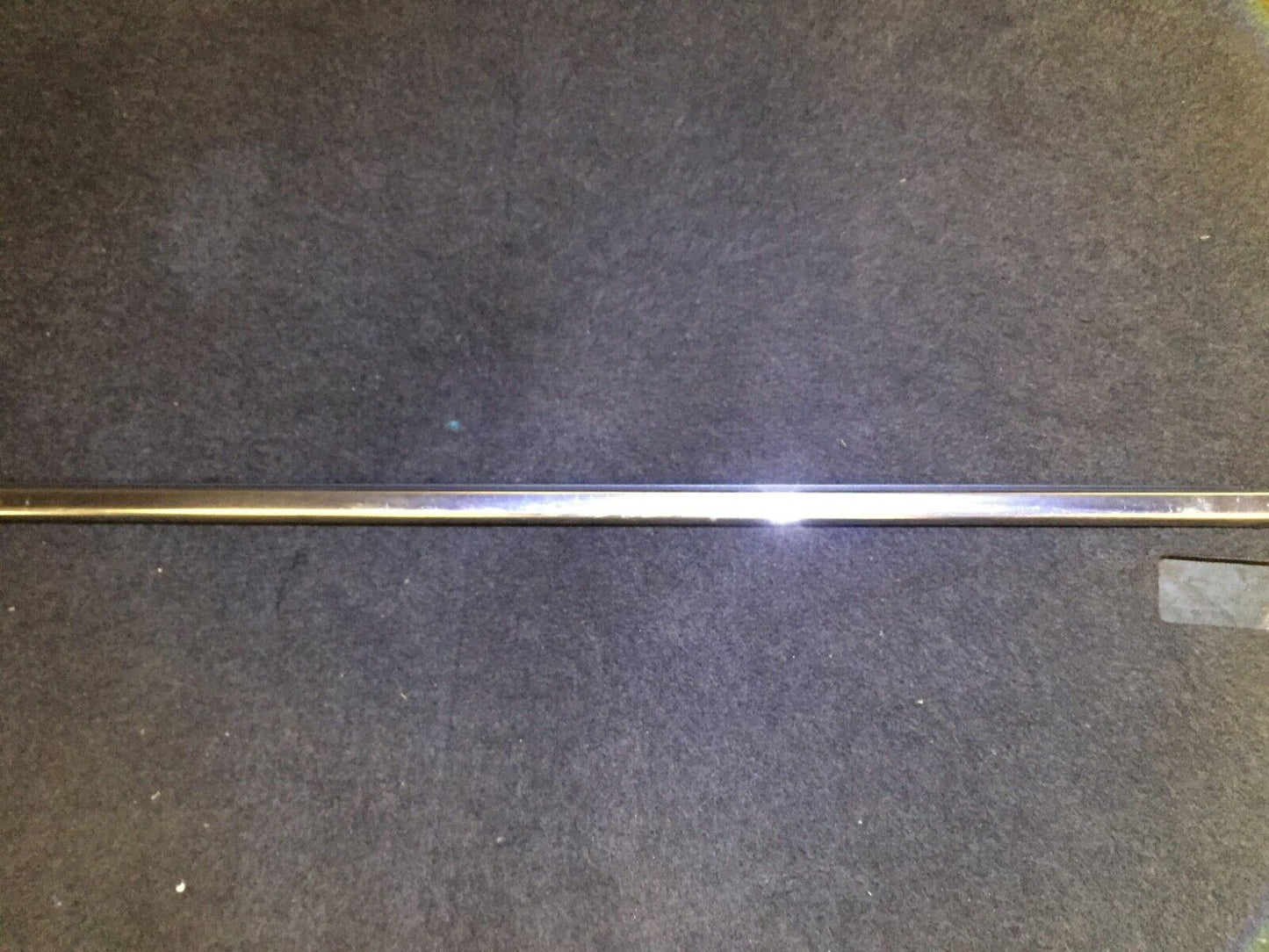 08 09 10 Honda Odyssey Front Right Pass Sliding Door Chrome Molding OEM D43