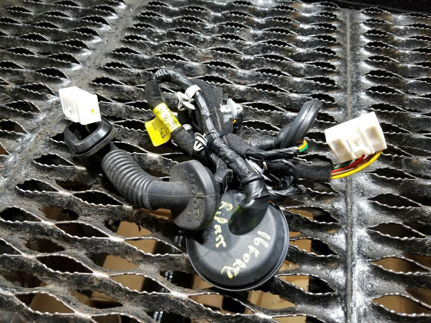 14 15 16 Kia Forte Rear Right Passenger Side Door Wire Harness OEM 27k