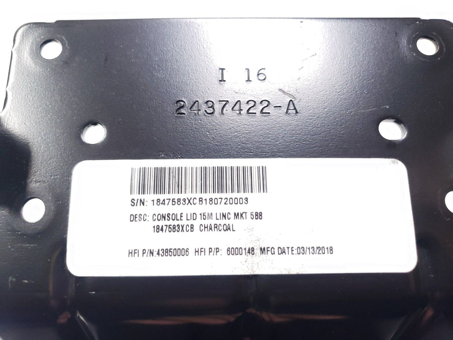 2017 - 2019 Lincoln MKT Center Console Armrest OEM
