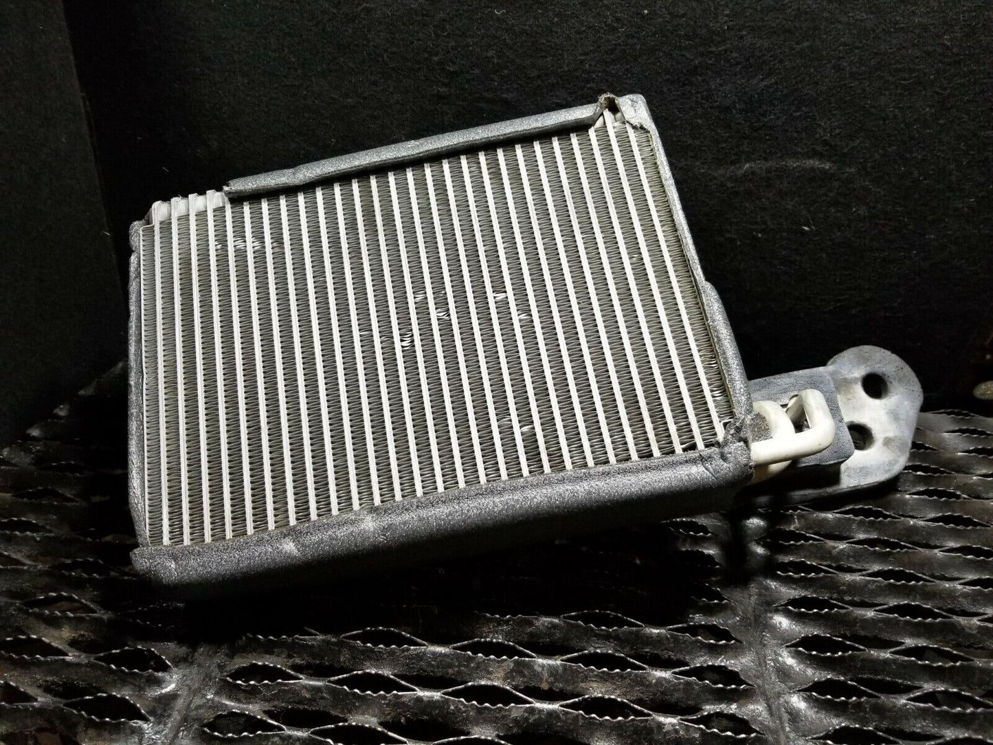 05 06 07 Dodge Magnum A/c Evaporator Core OEM