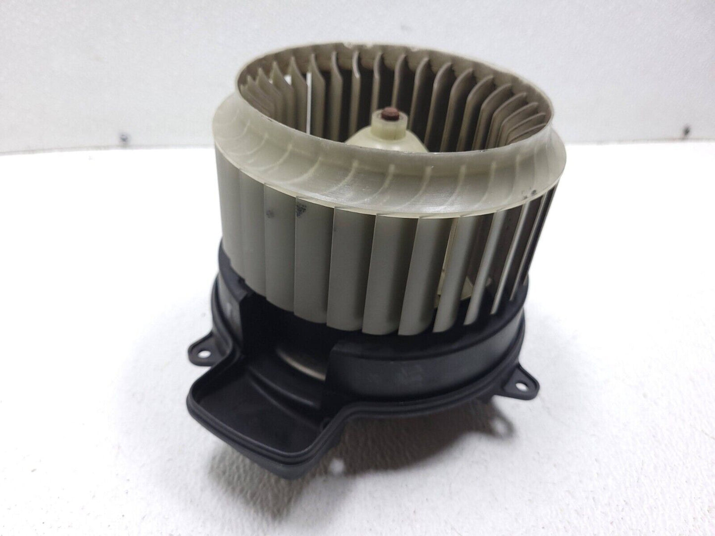 12 13 14 15 16 17 Audi A7 Blower Motor OEM