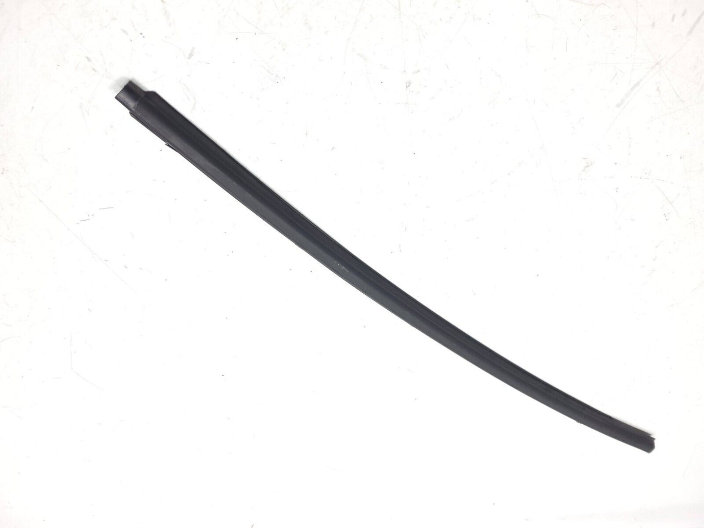 12 13 14 15 16 Hyundai Veloster Rear Door Window Belt Molding Passenger Side OEM