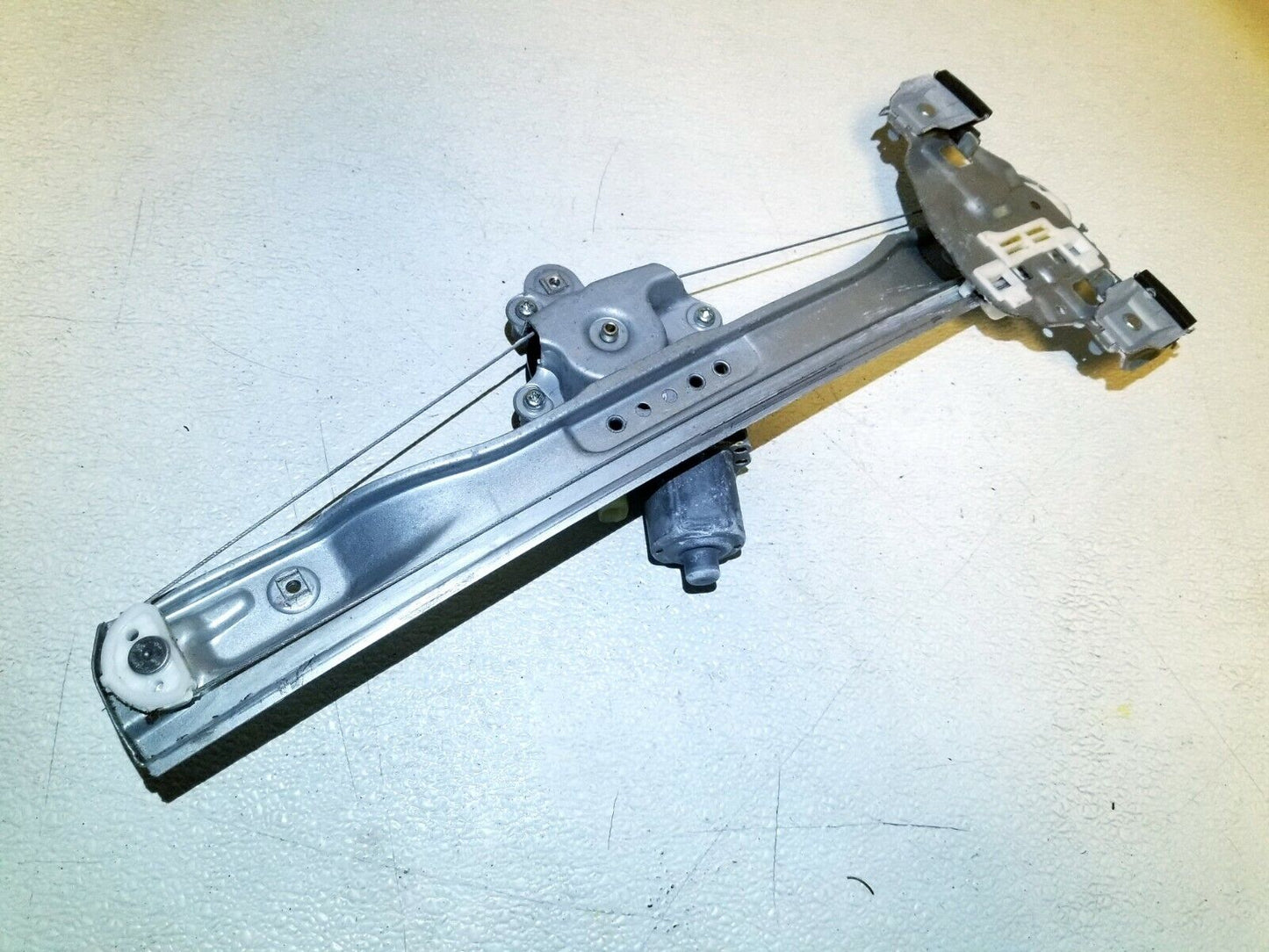 11 12 13 14 15 Chevy Cruze Rear Driver Door Window Regulator Motor OEM 23k Mile