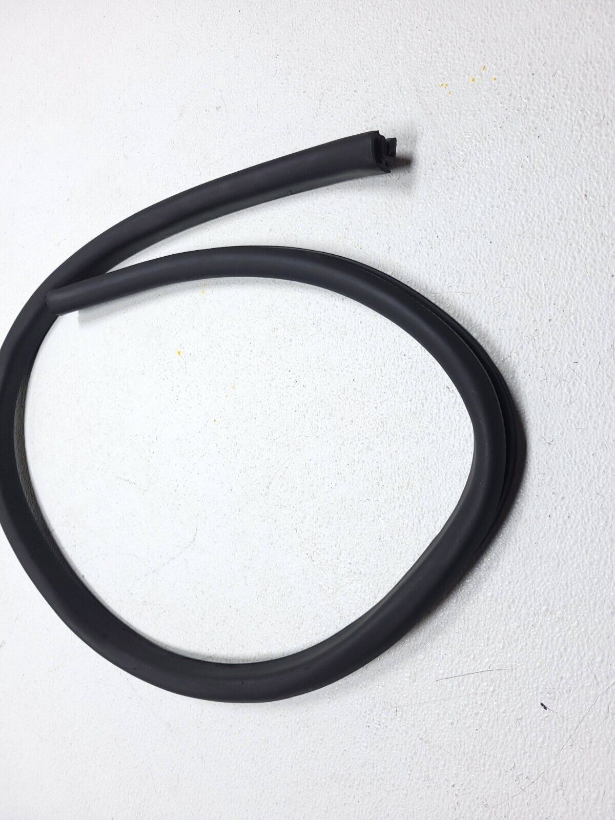 09 10 11 12 Volkswagen Cc Door Weatherstrip Seal Front Right Passenger Side OEM