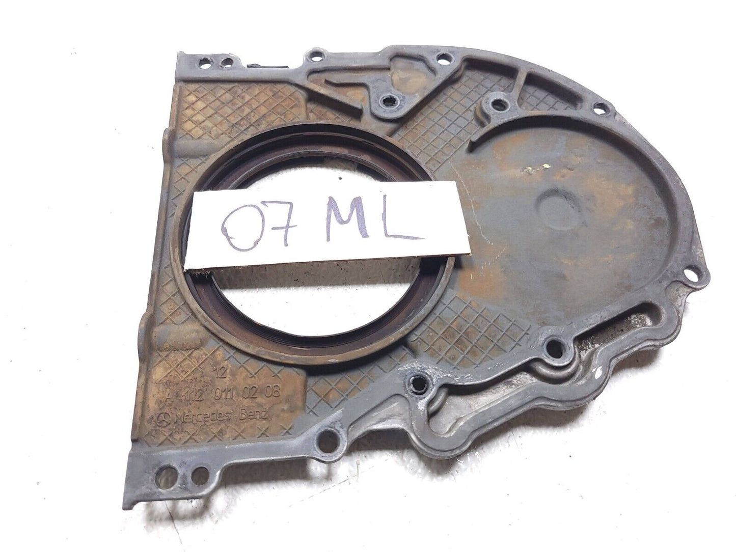 06 07 08 09 10 11 Mercedes Ml500 Engine Motor Rear Crankshaft Cover Seal OEM