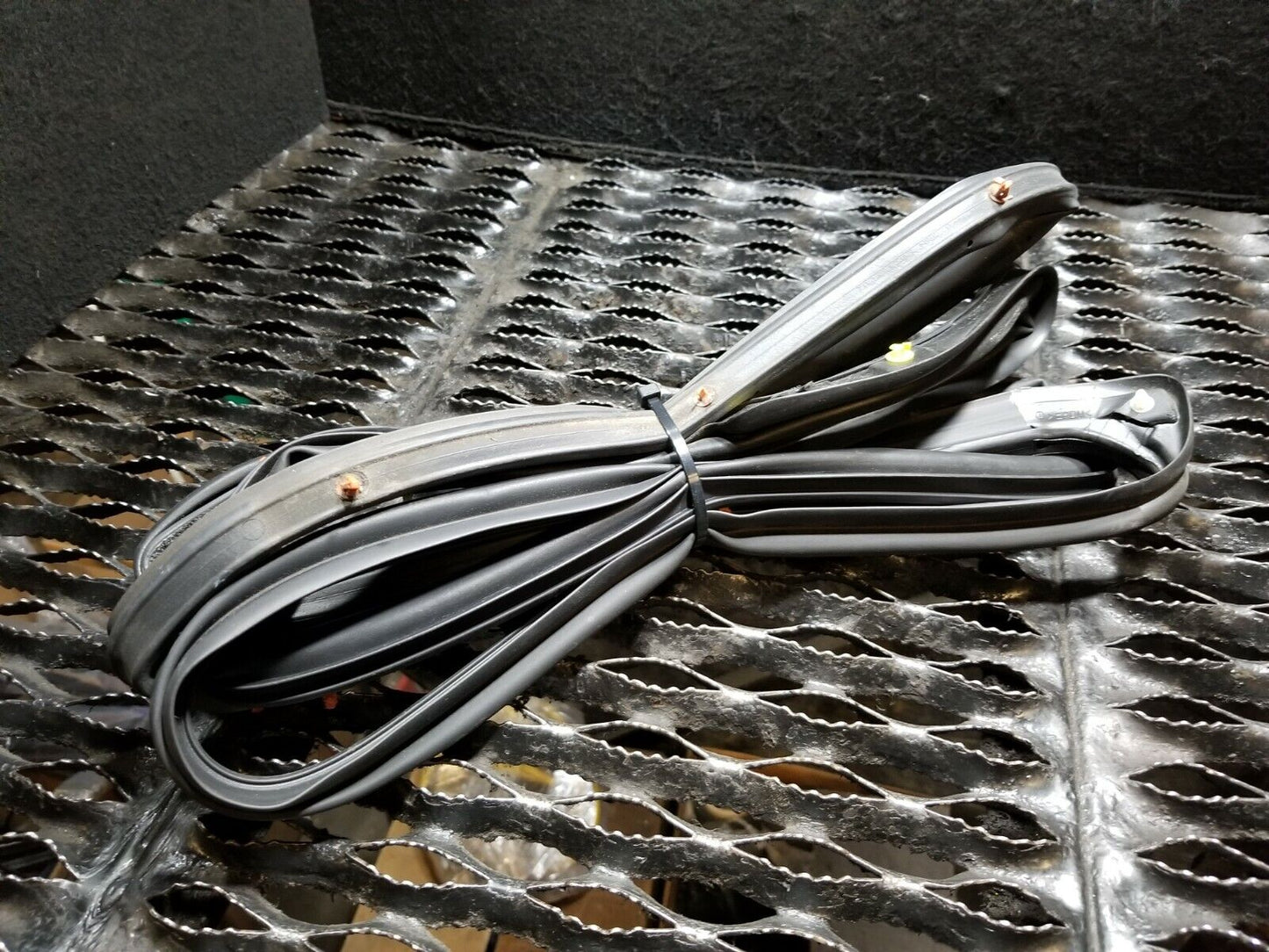 06 07 08 Acura Rl Rear Left Driver Side Door Weatherstrip Seal OEM