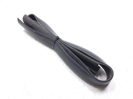 18 19 20 21 22 Honda Odyssey Lower Door Weatherstrip Seal Front Driver Left OEM