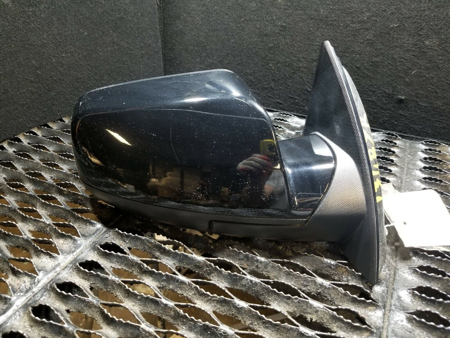 11 2011 Chevrolet Equinox Passenger Right Door Side View Mirror OEM  #118