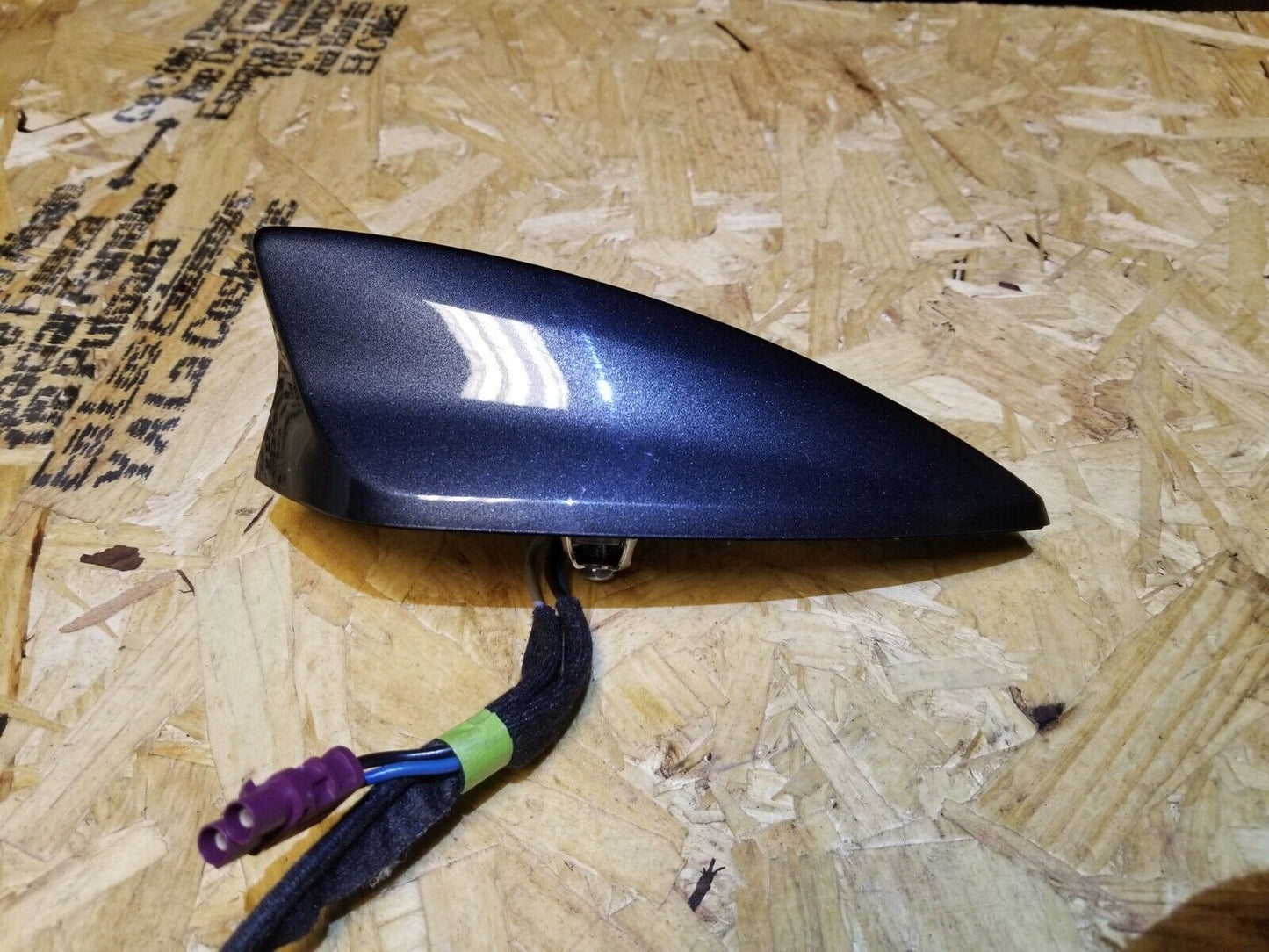 16 17 18 19 Chevrolet Malibu Roof Radio Antenna OEM 3k