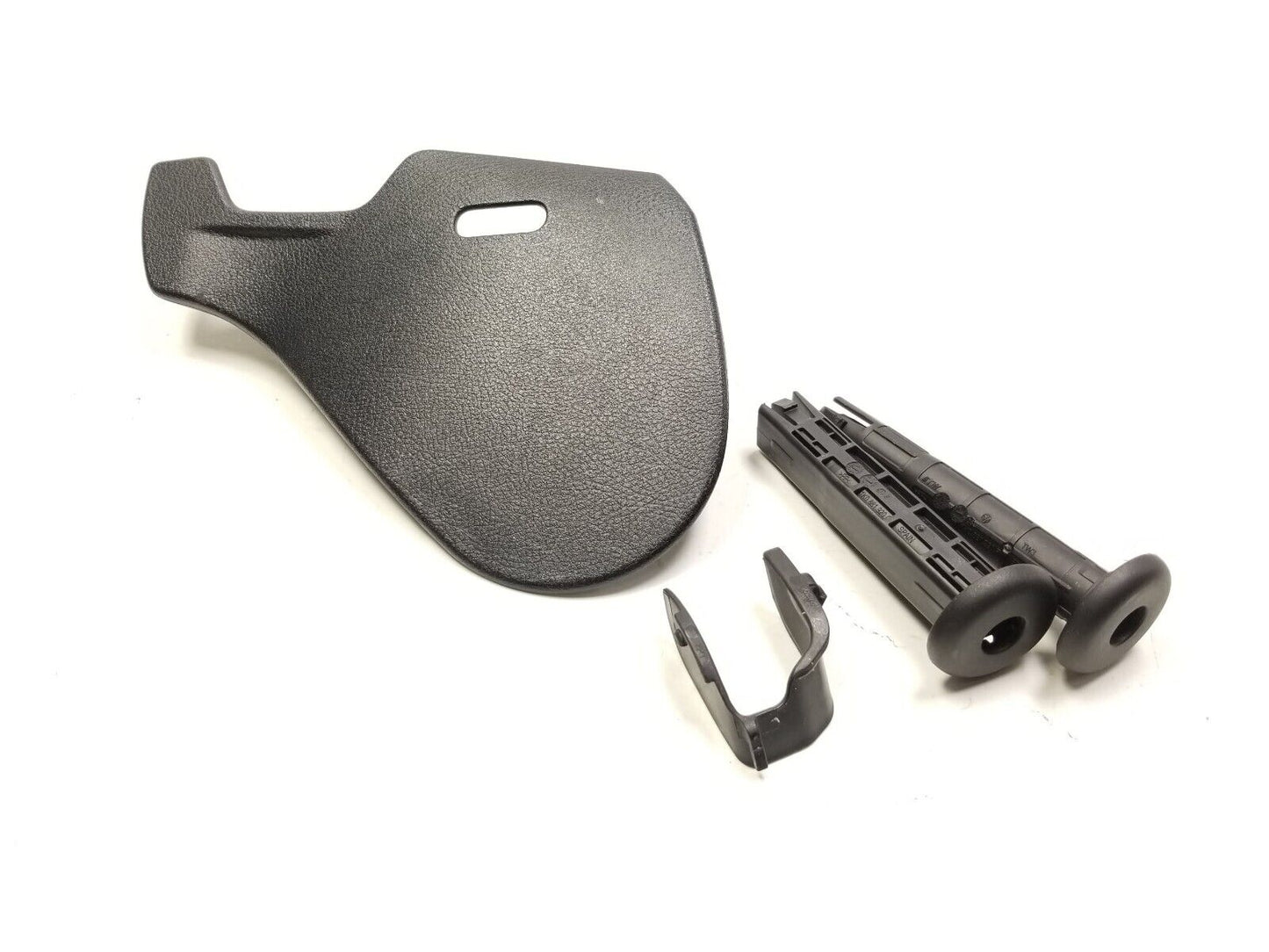 09 10 11 12 Volkswagen Cc Front Driver Seat Headrest Guide Sleeve W/ Trim OEM