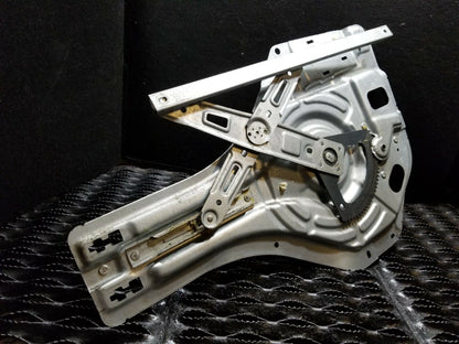 07 08 09 Hyundai Tucson Rear Right Passenger Side Door Window Regulator OEM 89k
