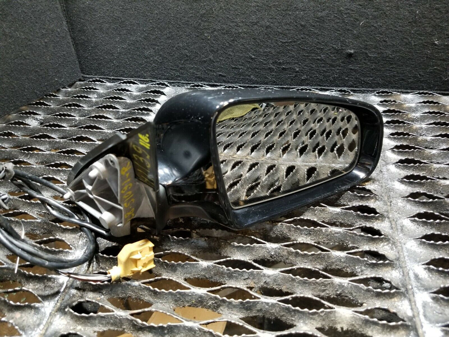 08 2008 Audi A4 Sedan Passenger Right Door Side View Mirror OEM #116