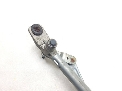 2010 - 2015 Hyundai Tucson Windshield Wiper Motor W/ Linkage OEM
