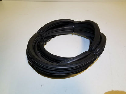 15 16 17 Honda Fit Front Right Pass Door Weatherstrip Seal OEM 26k Miles