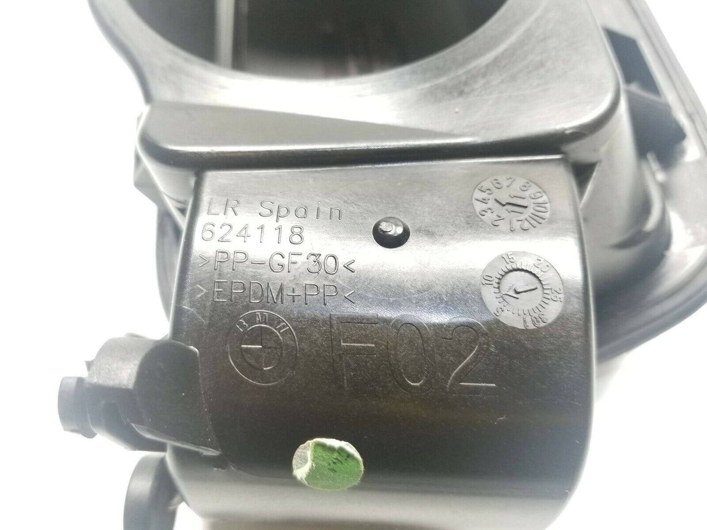 09 10 11 12 BMW 750li Gas Fuel Tank Filler Door  OEM