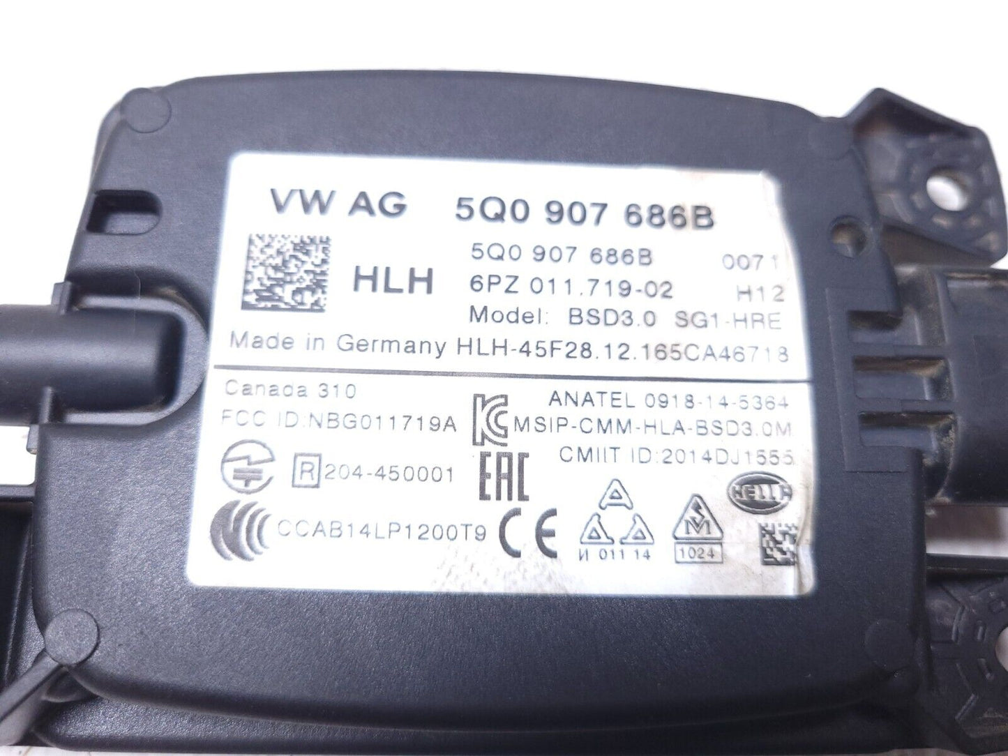 16-19 Volkswagen Passat Rear Blind Spot Radar Sensor Monitor Passenger Side OEM